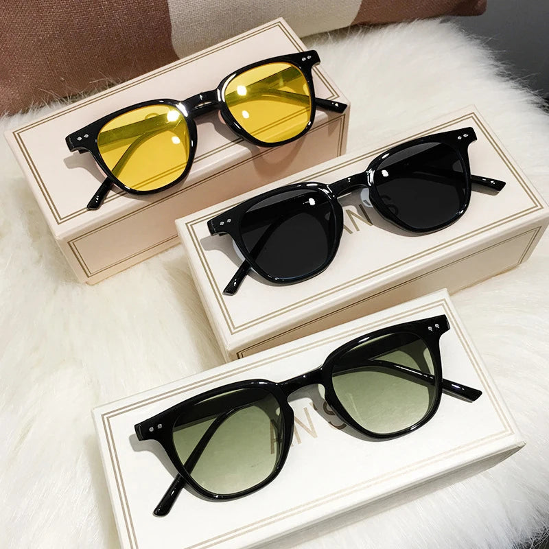 Unisex Oversized Sunglasses - Dark Tinted Lenses with UV Protection, Bold Streetwear Fashion 6