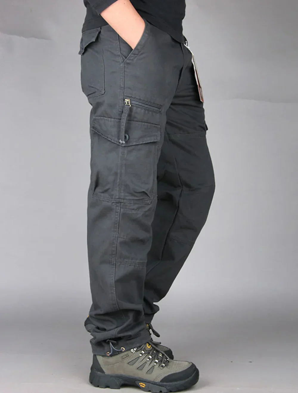 Urban Style - High Waist Men's Cargo Pants with Utility Pockets, Relaxed Fit 2