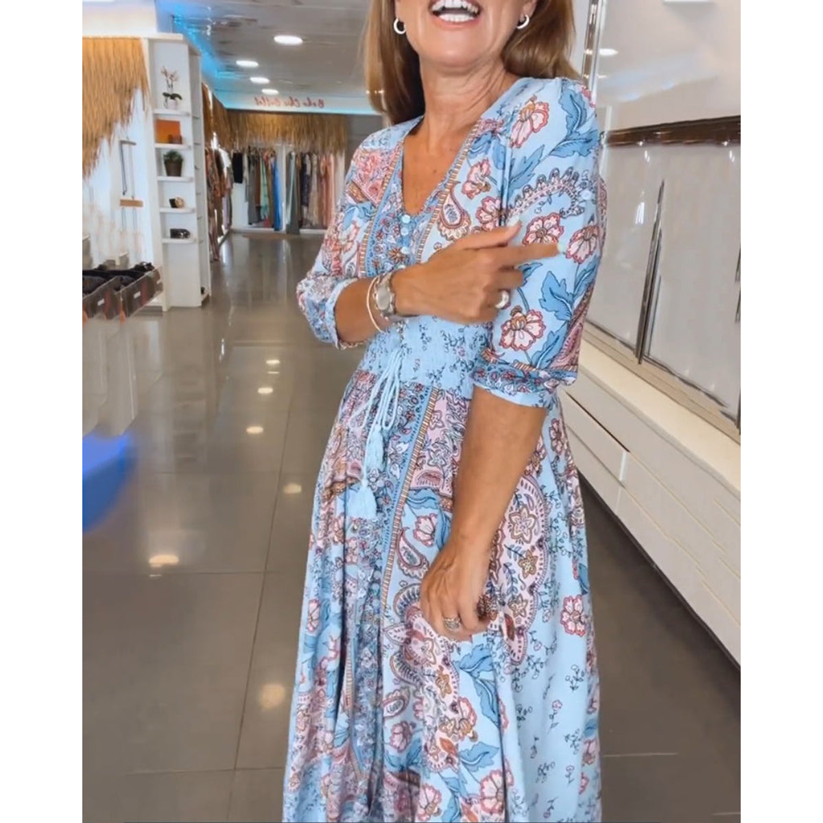 V-Neck Maxi Dress with Sleeves Casual Vacation Style for Women 2