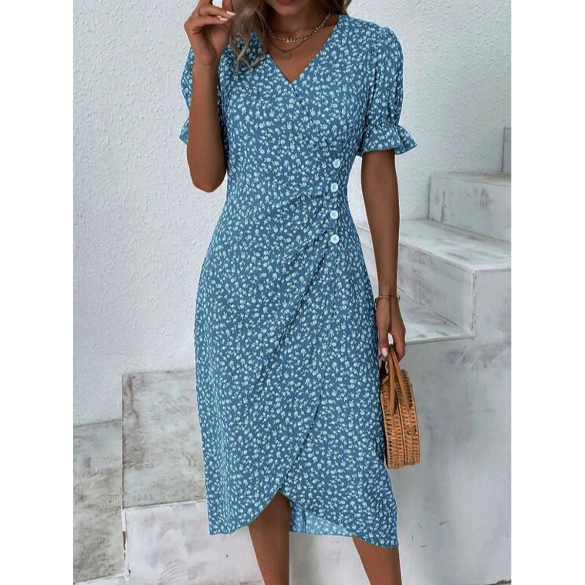 Women's Summer Dress Lightweight Flattering Casual Chic for Beach Days 4