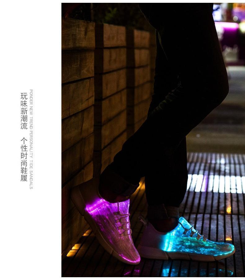 LED leuchtende Turnschuhe